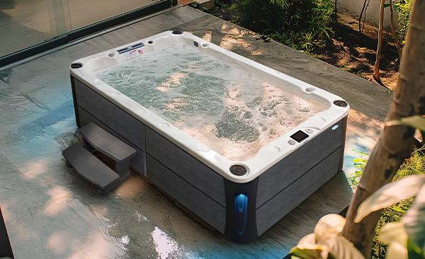 Deck Series Vienna hot tubs for sale